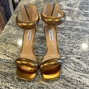 Steve Madden Partay Heel
